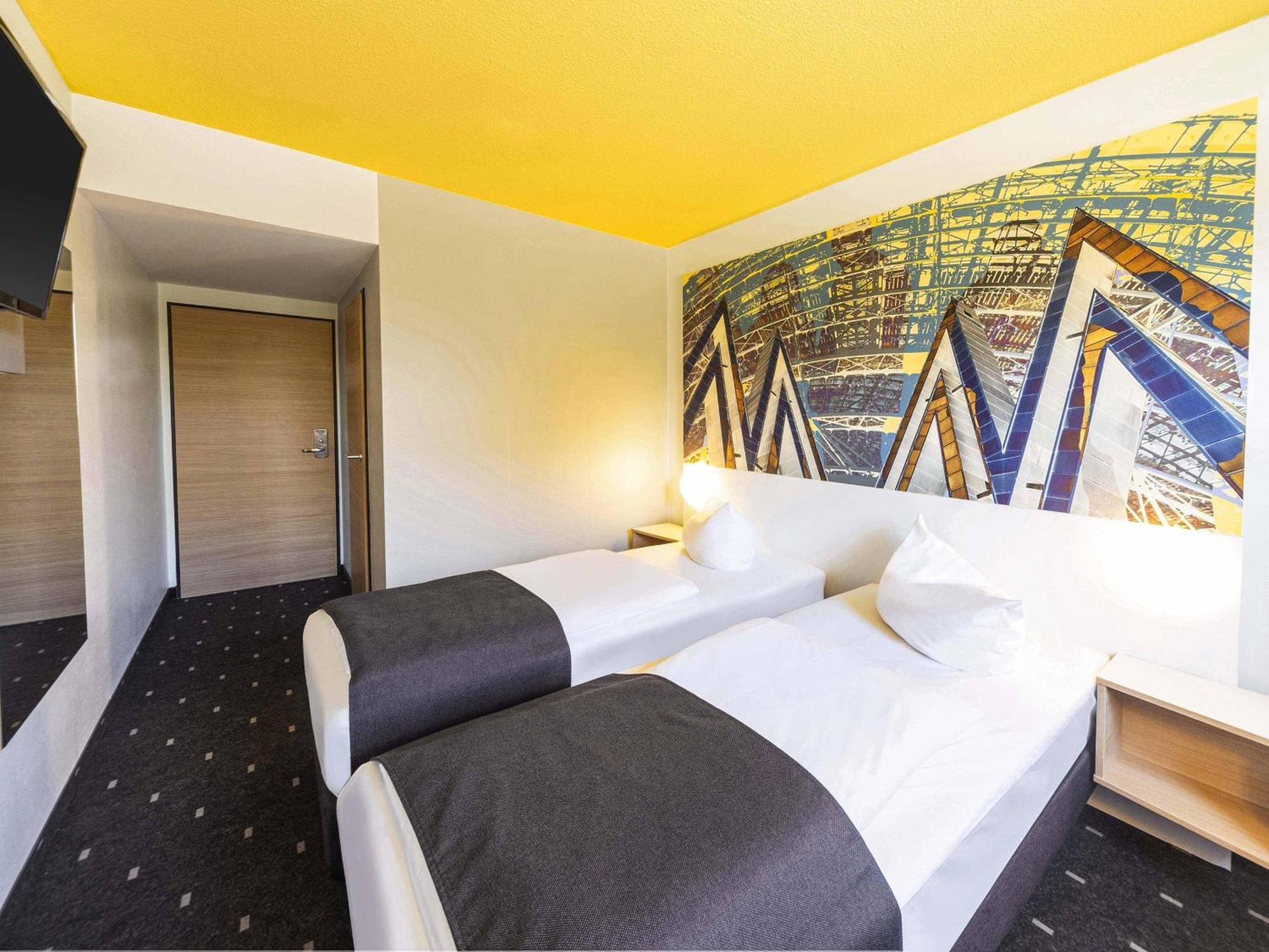 Twin Room,1705610196:JPEG